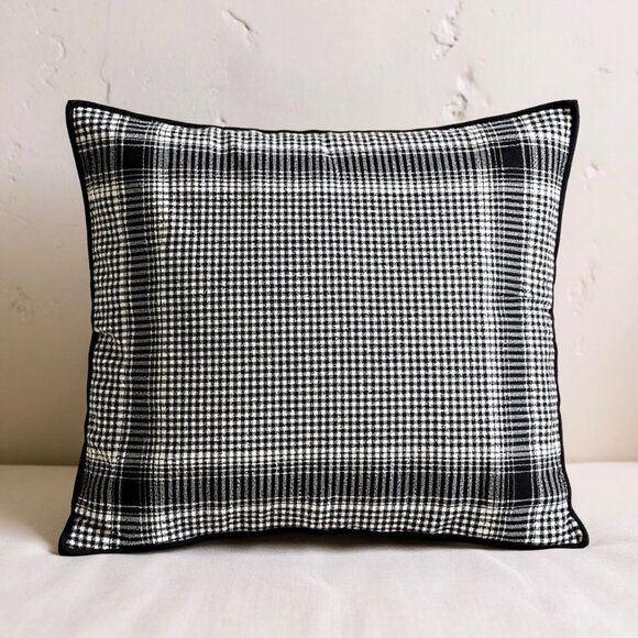 VTG Lauren Ralph Lauren Winter Cottage Plaid Flannel Euro Sham Set Of 2 25x25 - Picture 1 of 13